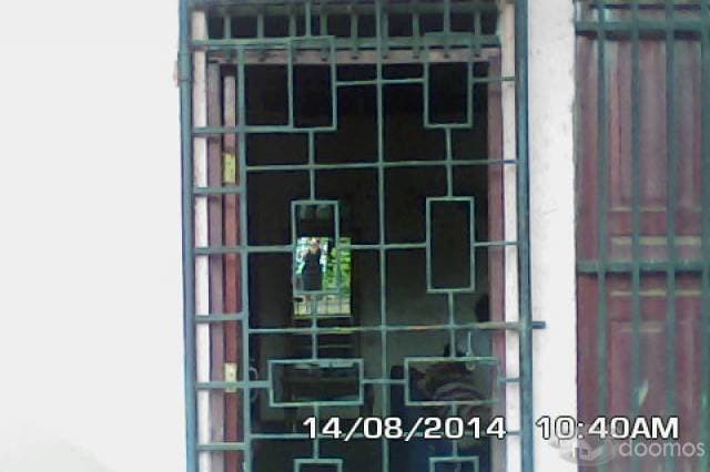 VENDO CASA GRANDE $130,000 NEGOCIABLE — foto 1