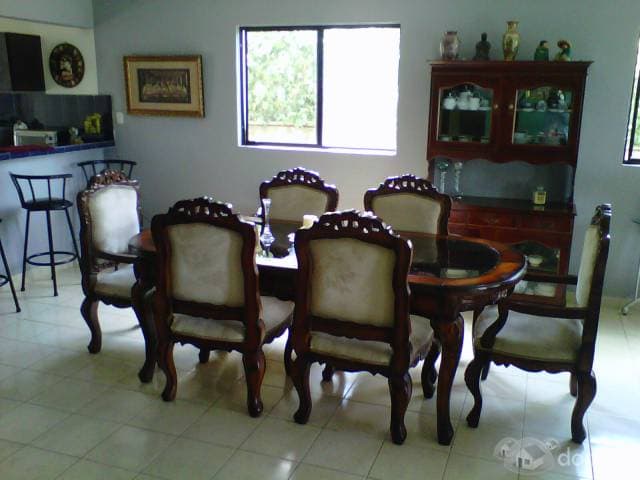 LINDA CASA EN RESIDENCIAL — foto 4