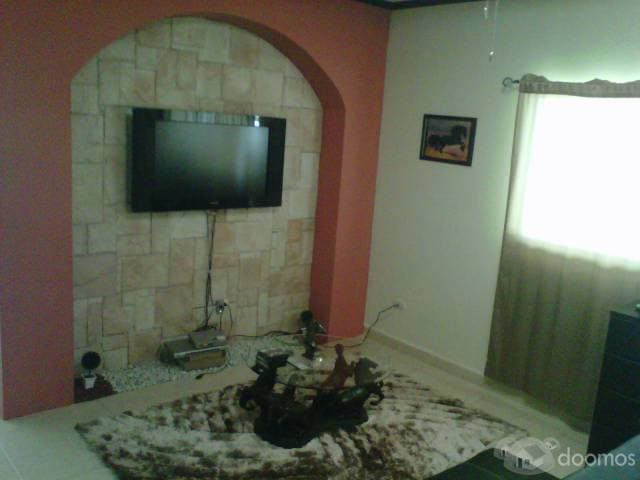 LINDA CASA EN RESIDENCIAL — foto 7