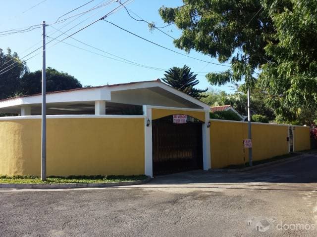 SE VENDE Y/O ALQUILA — foto 1