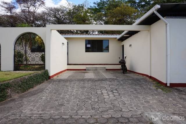 Alquila casa grande en Villa Fontana Sur — foto 3