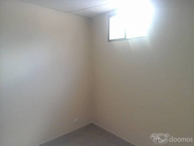 Aquiler para Apartamento u Oficina con baño y pantry. — foto 4