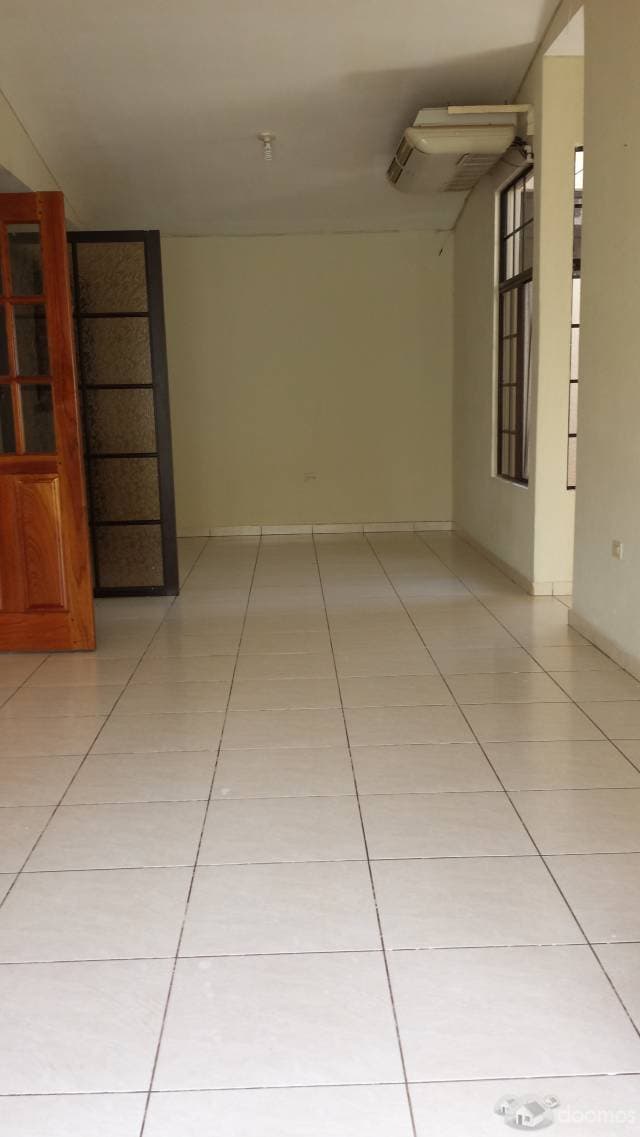 S/V Casa en Residencial Lomas del Valle — foto 3