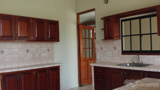 S/V Casa en Residencial Lomas del Valle — foto 4