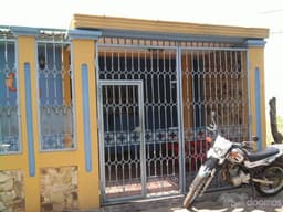 Venta amplia casa y de construccion muy nueva