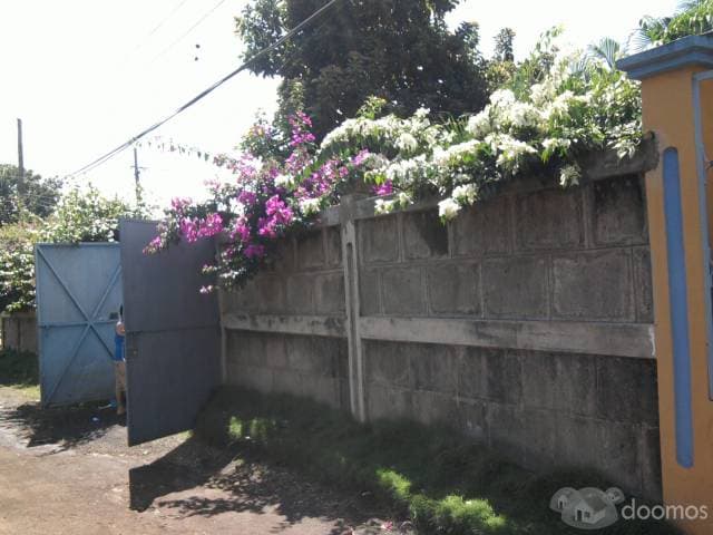 Venta amplia casa y de construccion muy nueva — foto 4