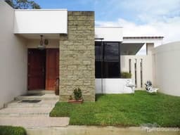 SE VENDE PRECIOSA CASA EN RESIDENCIAL VILLA GAUDI